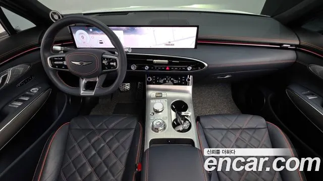 Genesis GV70 — Фото автомобиля 7