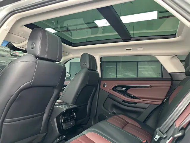 Land Rover Range Rover Evoque — Фото автомобиля 28