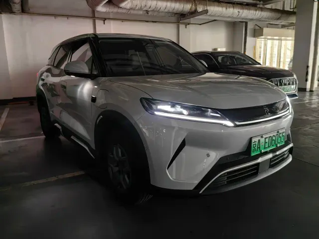 BYD Yuan UP — Фото автомобиля 3