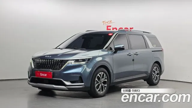 Фотография автомобиля — Kia Carnival Generation 4