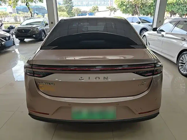GAC Aion S Plus — Фото автомобиля 5