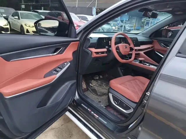 Changan Changan CS75 PLUS 2023 3rd Gen 1.5T Auto Premium — Фото автомобиля 15