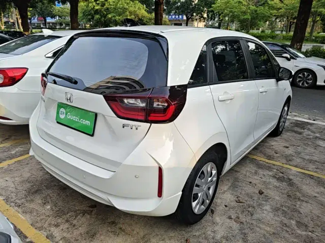 Honda Fit 2021 1.5L CVT Trend Edition — Фото автомобиля 4