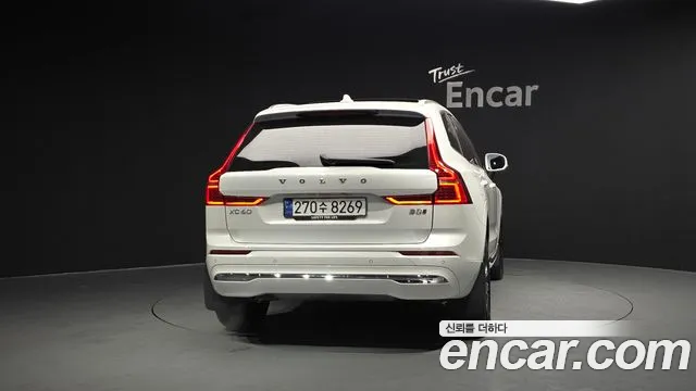 Вольво XC60 — Фото автомобиля 4