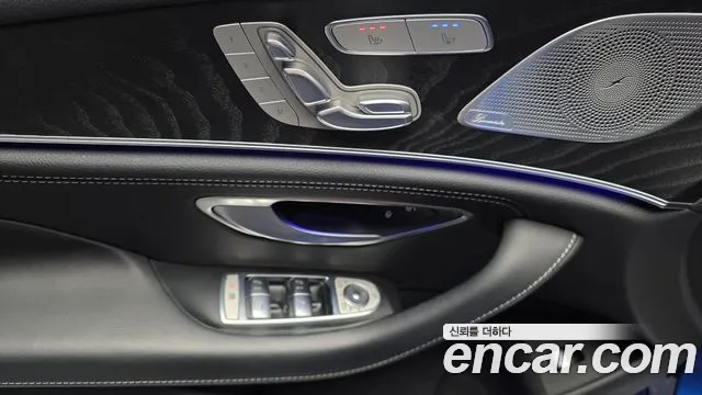 Mercedes-Benz CLS-Class — Фото автомобиля 14