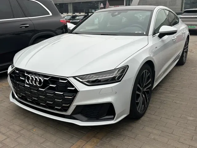 Фотография автомобиля — Audi A7