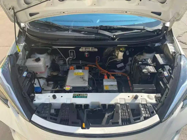 Changan Benben E-Star — Фото автомобиля 3