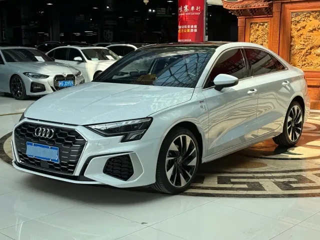 Фотография автомобиля — Audi A3