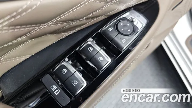 Kia K8 Signature — Фото автомобиля 24