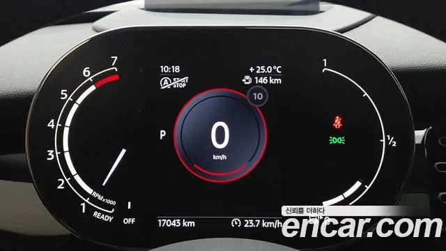 Mini Cooper — Фото автомобиля 4