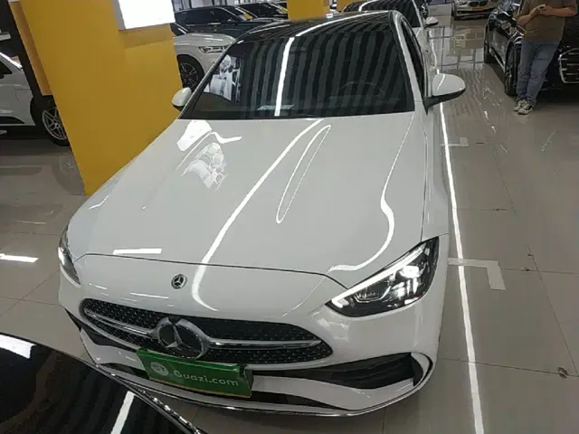 Mercedes-Benz C-Class — Фото автомобиля 2