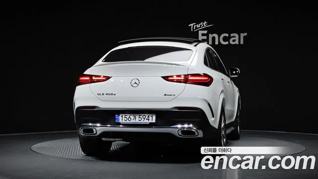 Mercedes-Benz GLE-Class — Фото автомобиля 4
