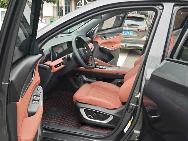 Changan CS75 Plus — Фото автомобиля 7