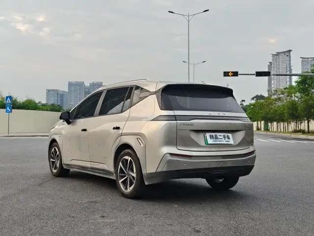 GAC Aion Y — Фото автомобиля 15
