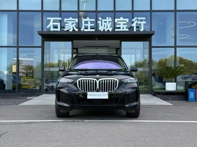 BMW X5 — Фото автомобиля 3
