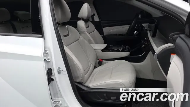 Hyundai Tucson — Фото автомобиля 10