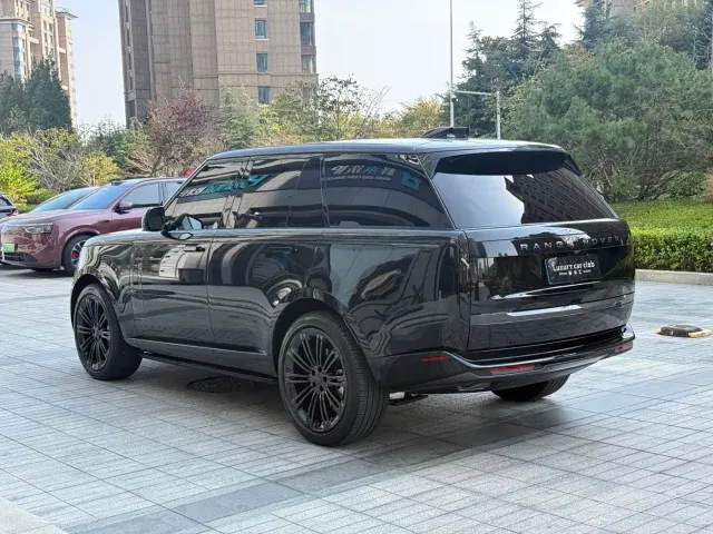Land Rover Range Rover — Фото автомобиля 3