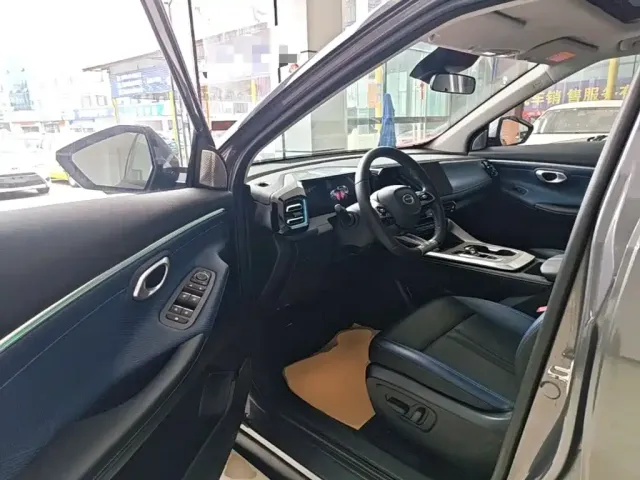 GAC Trumpchi GS3 — Фото автомобиля 15