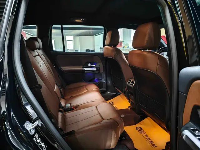 Mercedes-Benz GLB-Class — Фото автомобиля 10