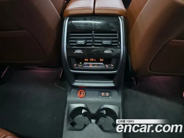BMW X7 — Фото автомобиля 16
