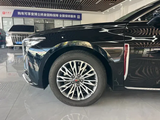 Hongqi H5 — Фото автомобиля 14