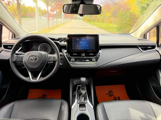 Toyota Corolla — Фото автомобиля 8