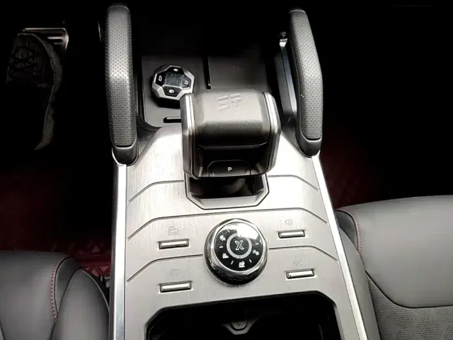 Jetour T2 — Фото автомобиля 13
