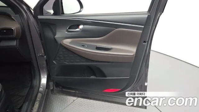 Hyundai Santa Fe Santa Fe (New) — Фото автомобиля 13