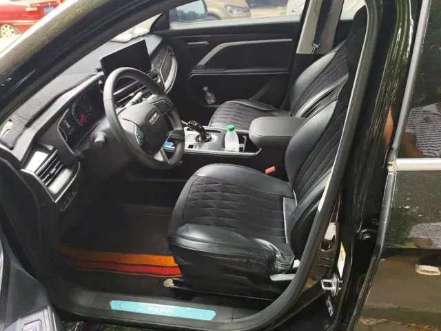 Haval H6 — Фото автомобиля 9
