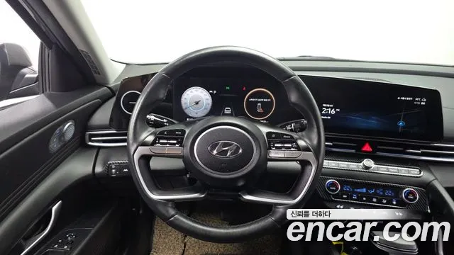 Hyundai Avante CN7 — Фото автомобиля 13