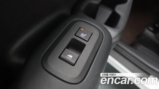 Hyundai Santafe — Фото автомобиля 29