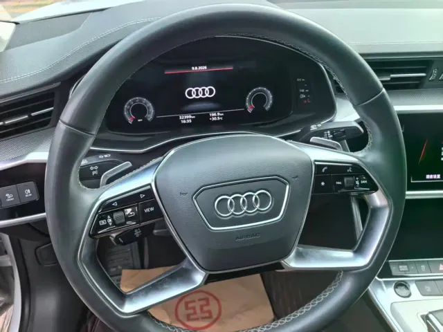 Audi A7L — Фото автомобиля 15