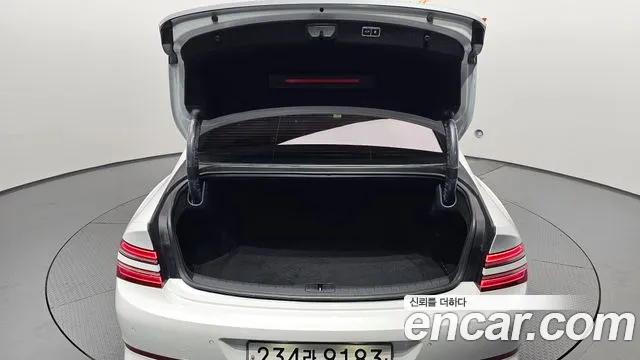 Genesis G80 RG3 — Фото автомобиля 20