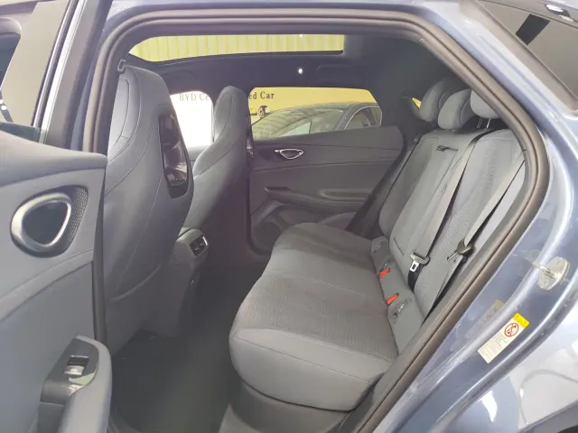 BYD Seal 06 GT — Фото автомобиля 11