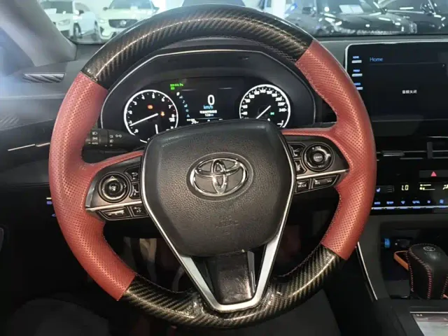 Toyota Avalon — Фото автомобиля 10