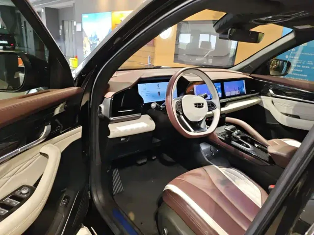 Geely Xingyue L — Фото автомобиля 11
