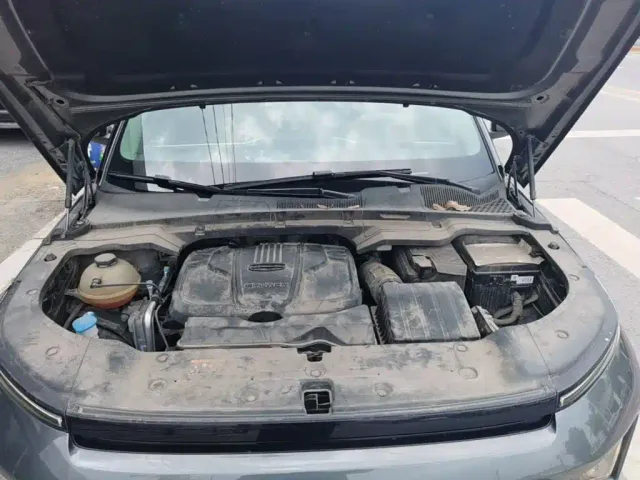 Geely ICON — Фото автомобиля 10