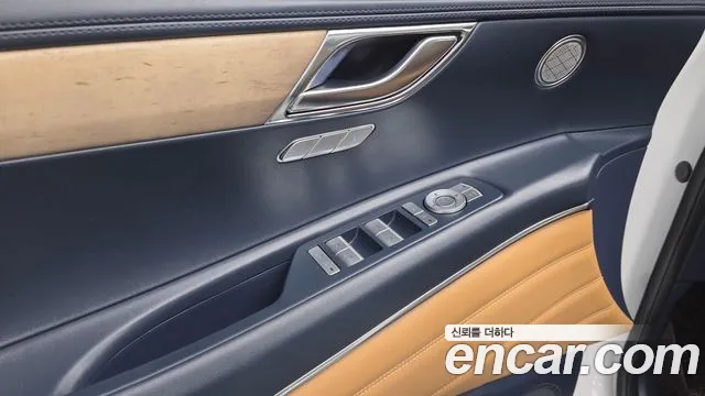 Genesis GV80 — Фото автомобиля 26