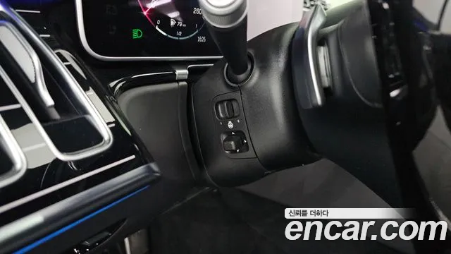 Mercedes-Benz S-Class — Фото автомобиля 16