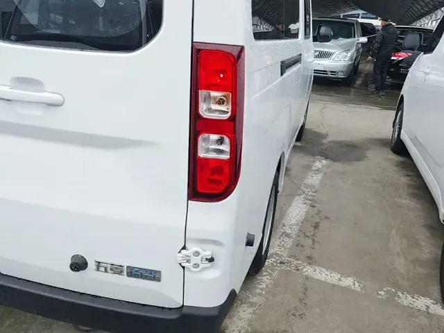 Wuling Yangguang — Фото автомобиля 7