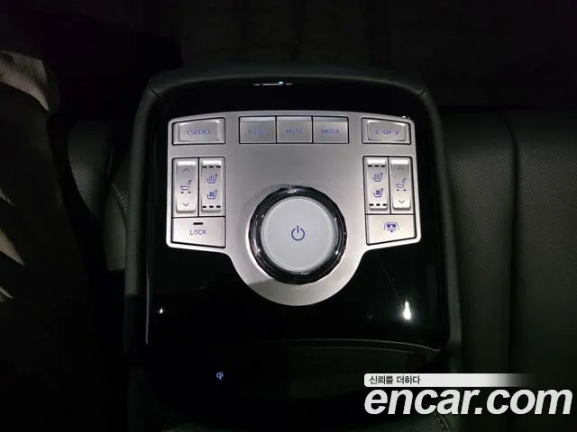 Genesis G80 RG3 — Фото автомобиля 17