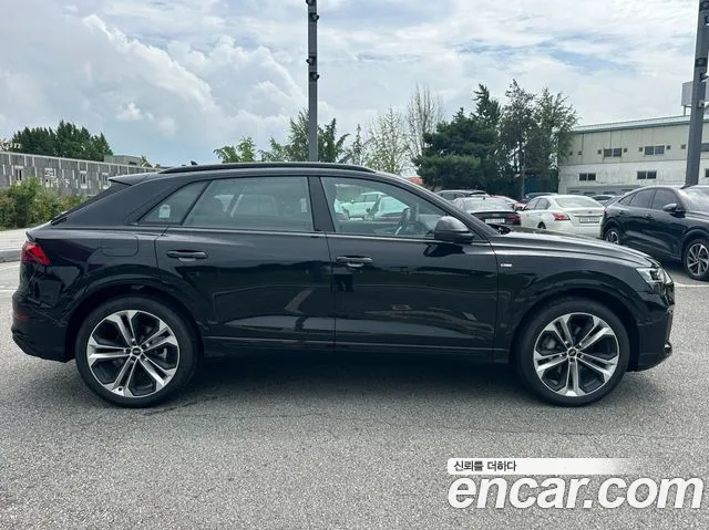 Audi Q8 4M — Фото автомобиля 11