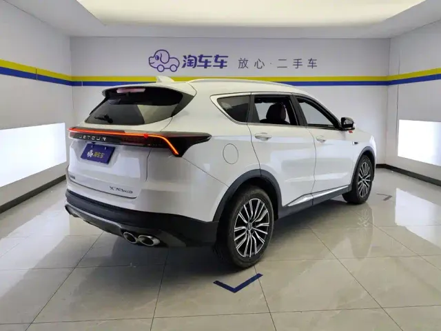 Jetour X70 Plus — Фото автомобиля 3