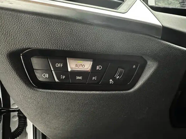 BMW 3 Series — Фото автомобиля 24