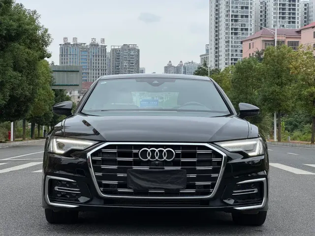 Audi A6L — Фото автомобиля 2