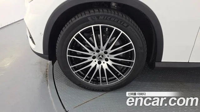 Mercedes-Benz GLC-Class — Фото автомобиля 4