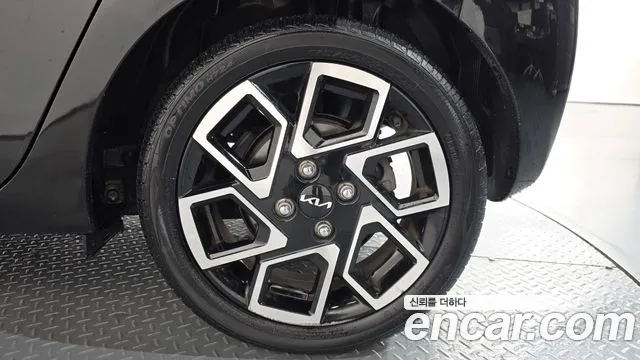 Kia RAY Новый Kia Ray Signature — Фото автомобиля 21