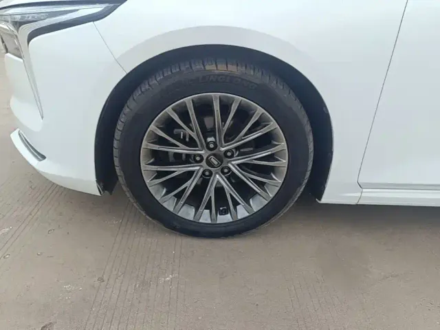 Besturn Besturn B70 2022 3rd Gen 1.5T Auto Delight Edition — Фото автомобиля 22