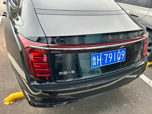 Hongqi H9 — Фото автомобиля 2