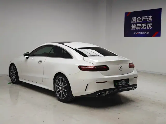 Mercedes-Benz E-Class — Фото автомобиля 6